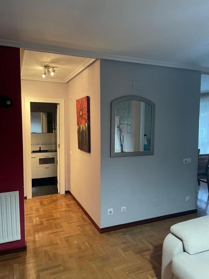 Apartamento Parque Del Oeste Oviedo Kültér fotó